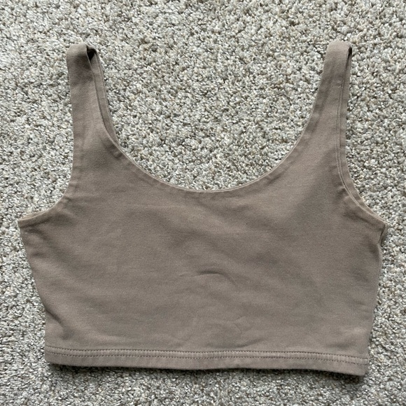 *SOLD* John Galt Lydia Tank - Picture 2 of 5